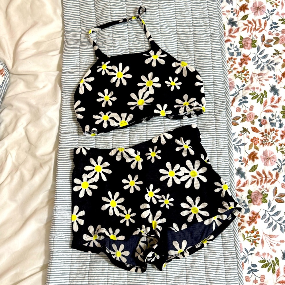 VINTAGE Daisy Halter Top Swim Set